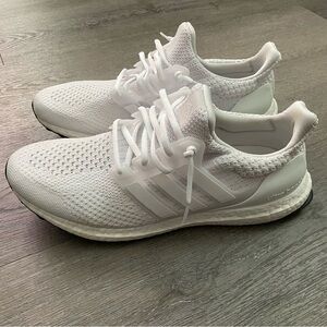 adidas Men's Ultraboost 5.0 DNA Running Shoes Sz 12 White/White/White